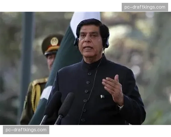 阿什拉夫社交媒体发文，否认所有针对其个人的指控